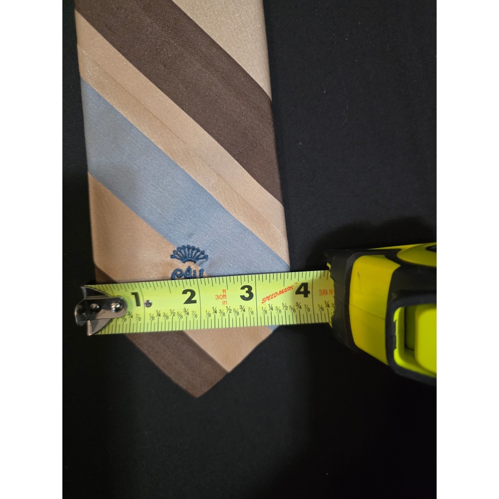 Vintage Countess Mara Necktie - Picture 4 of 5